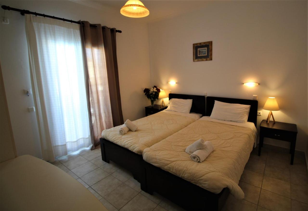 Nikki'S Studios & Apartments Мораитика Экстерьер фото