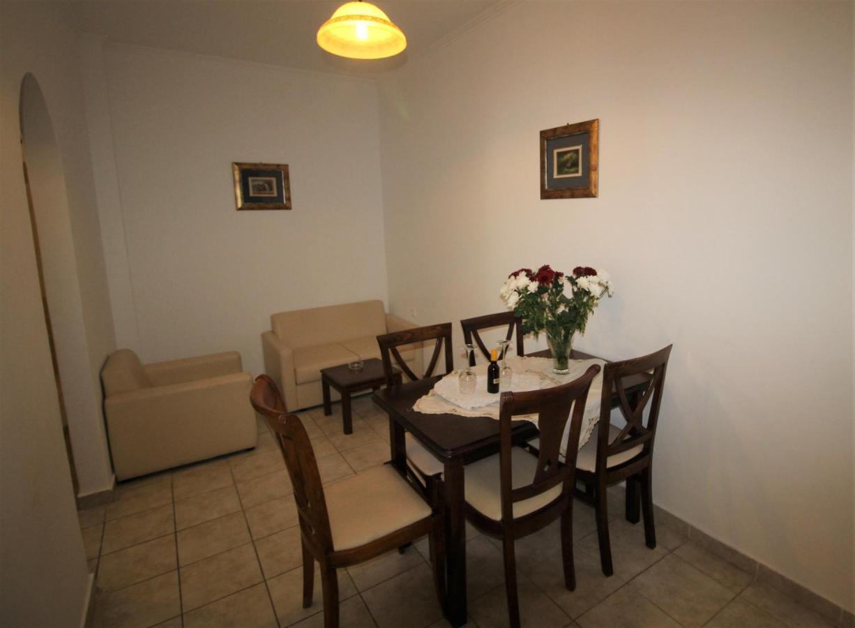 Nikki'S Studios & Apartments Мораитика Экстерьер фото